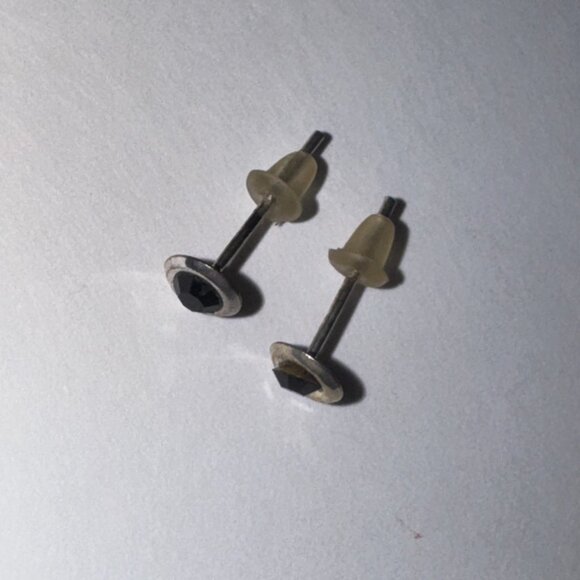 5 Mm Round Black Cz And Sterling Post Earrings - Picture 8 of 14